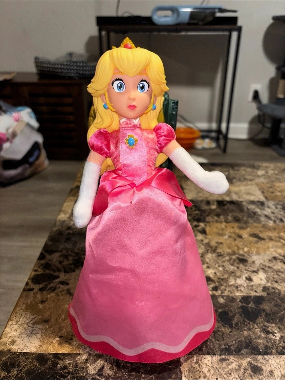 Nintendo Princess Peach Doll Pink